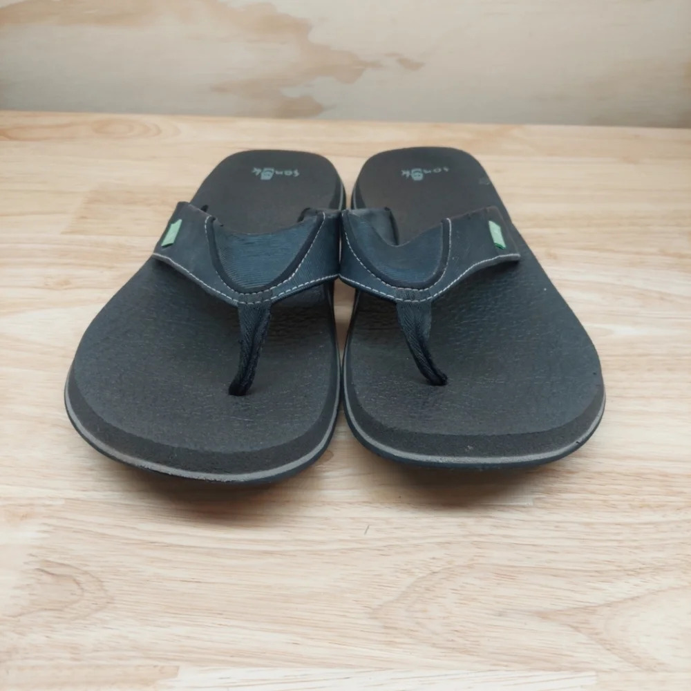 Sanuk Black Women's Sandals